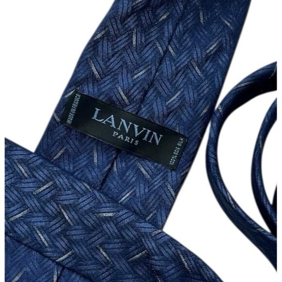 LANVIN Men's 100% Silk Necktie LUXURY Tie Blue Gray Geometric W:3.2" EUC - Picture 2 of 3